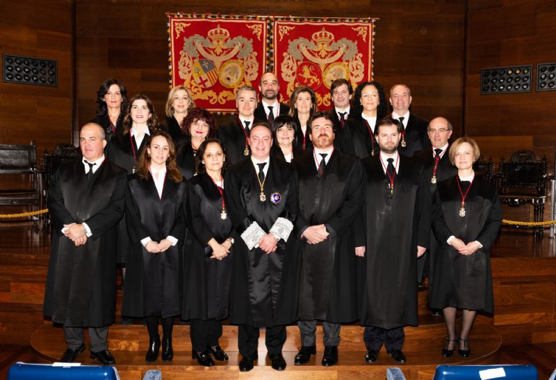 Alfredo S�nchez-Rubio ha tomado posesi�n como vicedecano del Colegio de Abogados de Zaragoza