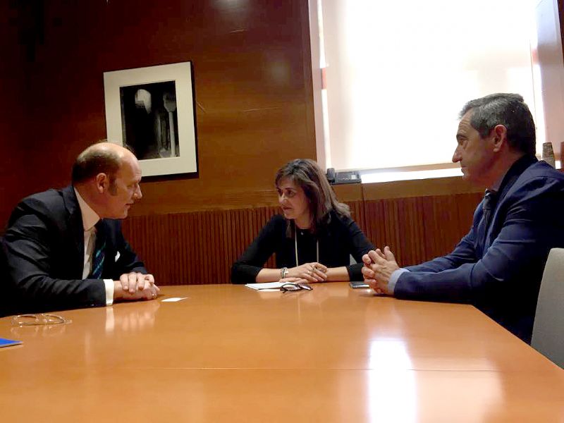 La reforma de la Ley de Sociedades Profesionales, el decreto de publicidad sanitaria y la pl�tora profesional, clave para que casos como iDental no vuelvan a suceder