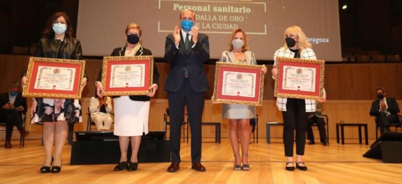Los profesionales sanitarios reciben la Medalla de Oro de la Ciudad de Zaragoza 2020 