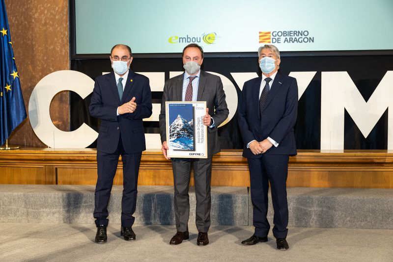 La Asociaci�n de Colegios Profesionales de Arag�n recibe el Premio Especial de Cepyme