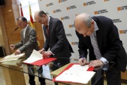 Ampliar foto: Obras P�blicas contin�a su colaboraci�n con los colegios de arquitectos y de ingenieros de caminos para contar con su asesoramiento profesional 