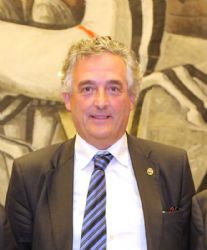 Ampliar foto: El decano del Colegio Oficial de Ingenieros Agr�nomos de Arag�n, nuevo consejero de Desarrollo Rural y Sostenibilidad