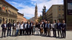 Ampliar foto: El Colegio Oficial de Arquitectos de Arag�n (COAA) renueva sus �rganos Colegiales