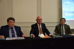 Ampliar foto: Nace Agricolae Mundi, fundaci�n impulsada por los Ingenieros T�cnicos Agr�colas y Graduados en Ingenier�a Agr�cola de Arag�n, Alicante y Asturias
