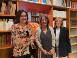Ampliar foto: Los farmac�uticos de Zaragoza colaboran con la instituci�n del Justicia de Arag�n en la elaboraci�n del informe especial sobre ansiedad y depresi�n