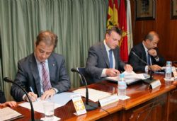 Ampliar foto: Los Colegios de Mediadores de Seguros de Teruel y Zaragoza se unen al Sistema Arbitral de Consumo