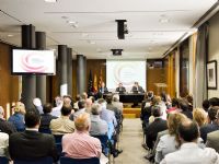 Ampliar Foto: El acto se celebro en la sala Goya de la Aljafer�a.